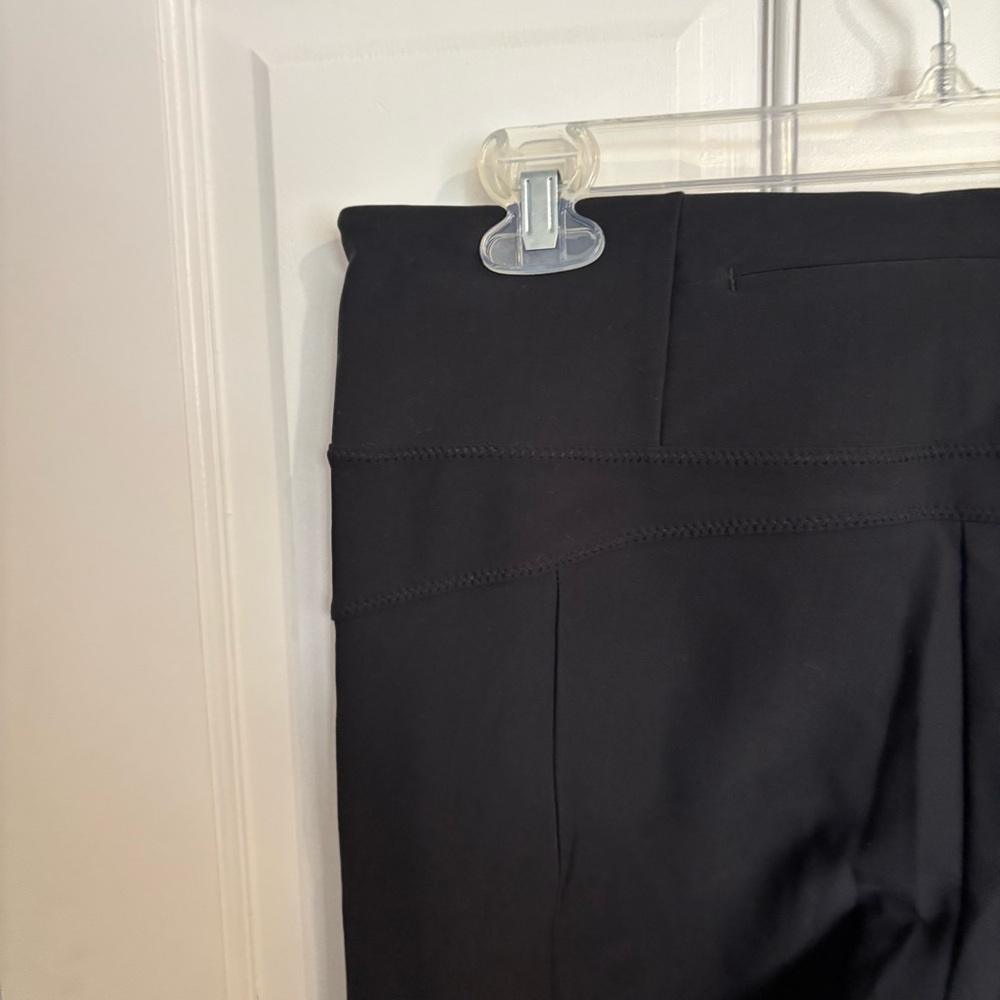 Athleta Black High Waisted Athletic Activewear Leggings Pants Zipper Pockets - Picture 10 of 12